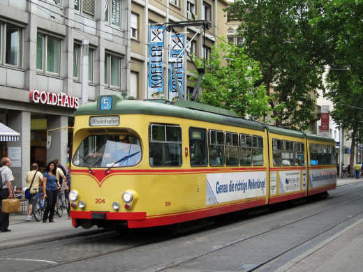 824047 (a): :2048x1536